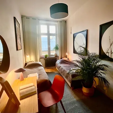 Ida, Kazimierz Center Cracóvia